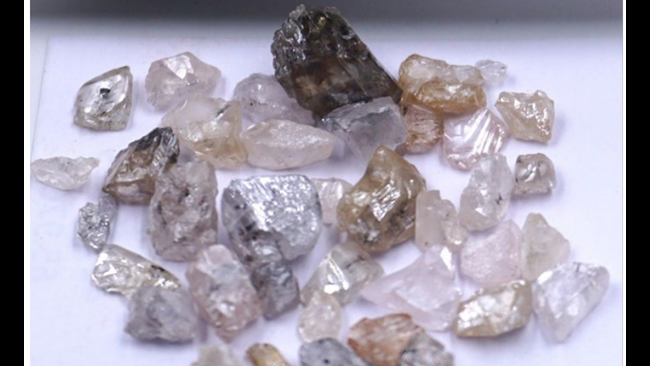 ALROSA to Hold Auction of Large Rough Diamonds at International